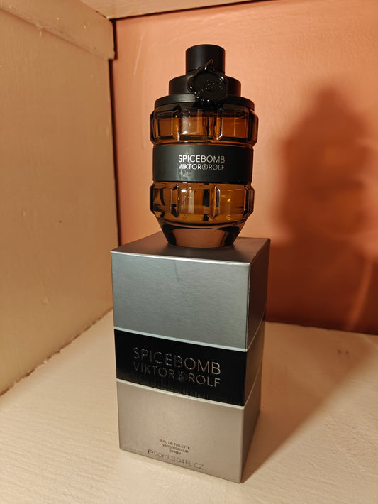 Spicebomb Eau de Toilette tester